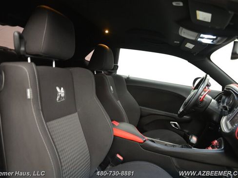 Used 2022 Dodge Challenger R/T Scat Pack RWD image 17