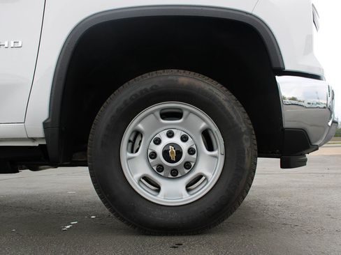 Used 2024 Chevrolet Silverado 2500 W/T w/ WT Convenience Package RWD image 32