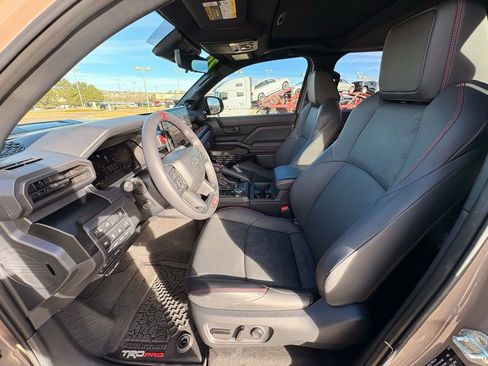 Used 2025 Toyota 4Runner TRD Pro image 12