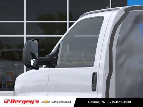 New 2025 Chevrolet Express 3500 Work Van w/ Power Convenience Package image 14