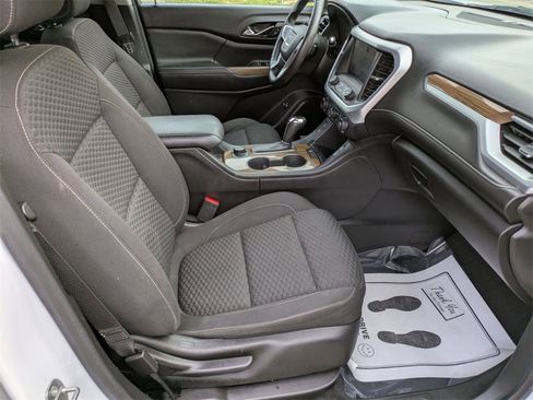 Used 2017 GMC Acadia SLE image 27