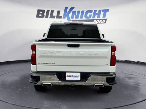 Used 2023 Chevrolet Silverado 1500 LT w/ Z71 Off-Road Package AWD/4WD image 4