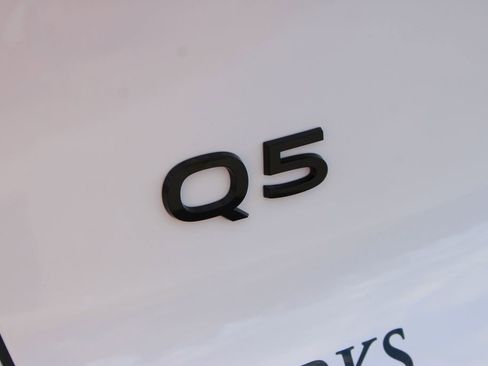 New 2025 Audi Q5 Premium Plus image 48