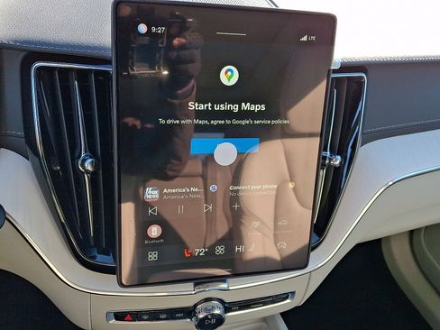 New 2026 Volvo XC60 B5 Ultra w/ Protection Package Premier image 10