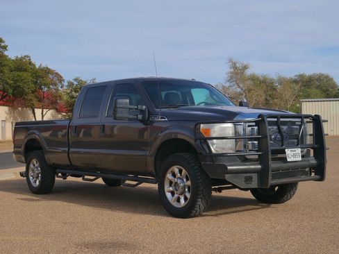 Used 2016 Ford F250 XLT image 3