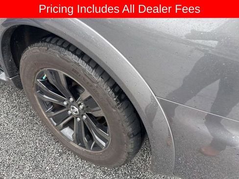 Used 2020 Nissan Armada Platinum w/ Captain's Chairs Package AWD/4WD image 13