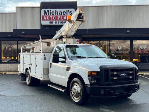 Used 2008 Ford F350 XLT image 6