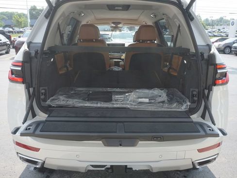 New 2027 BMW X7 xDrive40i AWD/4WD image 6