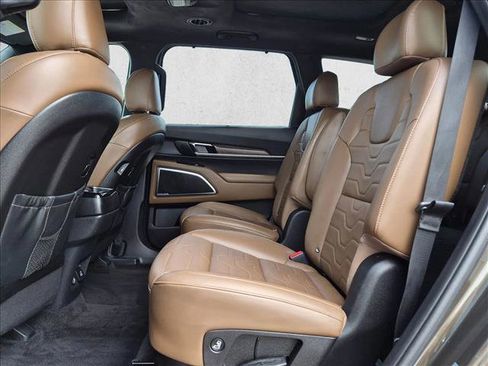 Used 2021 Kia Telluride SX w/ SX Prestige Package AWD/4WD image 18