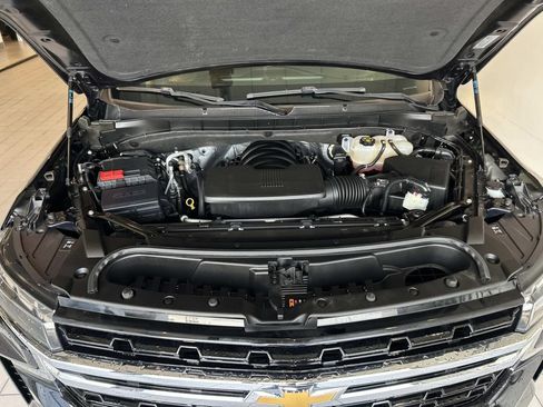 Used 2024 Chevrolet Suburban LS w/ Driver Alert Package AWD/4WD image 9