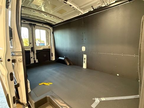 New 2026 Ford Transit 250 148 Medium Roof w/ Load Area Protection Package image 14