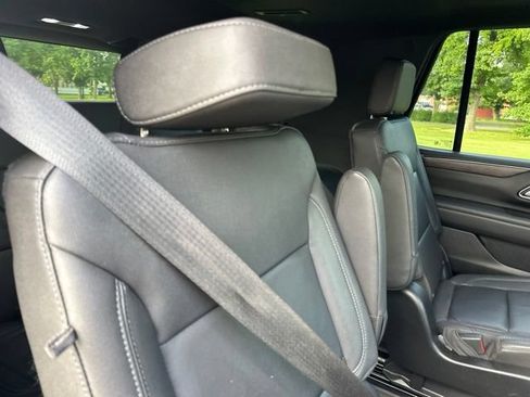 Used 2023 Chevrolet Tahoe LT AWD/4WD image 23