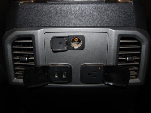 Used 2019 Ford F150 Raptor w/ Equipment Group 802A Luxury image 34