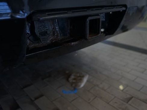 Used 2017 Chevrolet Suburban Premier image 14