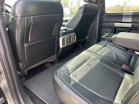 Used 2015 Ford F150 Lariat image 54