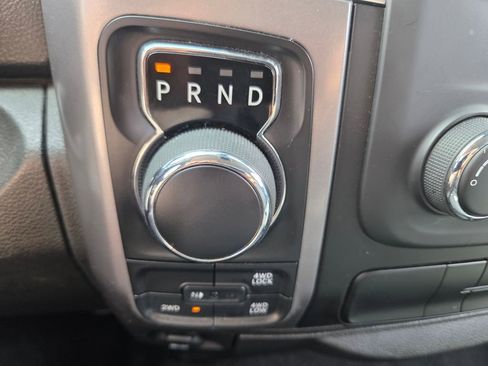 Used 2023 RAM 1500 Classic SLT AWD/4WD image 36