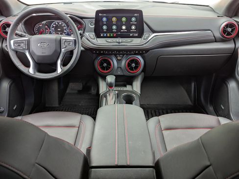 Used 2025 Chevrolet Blazer RS w/ Enhanced Convenience Package image 17