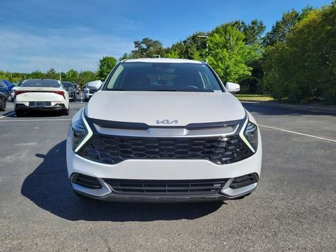 Certified 2025 Kia Sportage EX FWD image 2