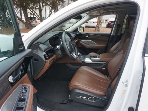 Used 2023 Acura MDX SH-AWD w/ Advance Package image 2