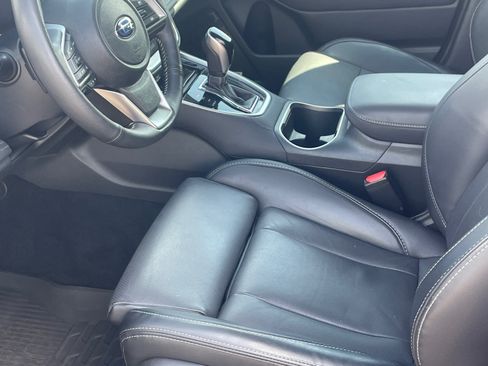 Used 2025 Subaru Outback Limited w/ Tech Package 3 AWD/4WD image 10