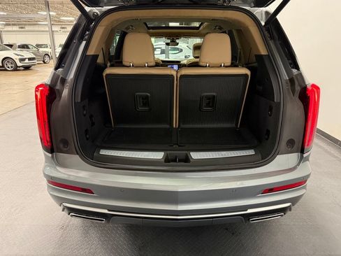Used 2024 Cadillac XT6 Premium Luxury w/ Platinum Package AWD/4WD image 22
