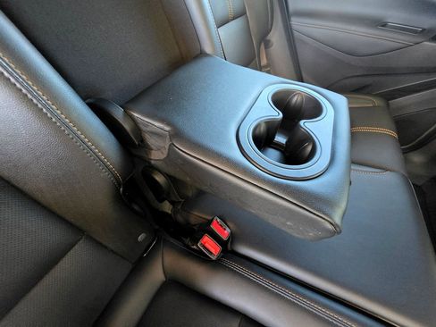 Used 2024 Chevrolet Equinox Premier AWD/4WD image 57