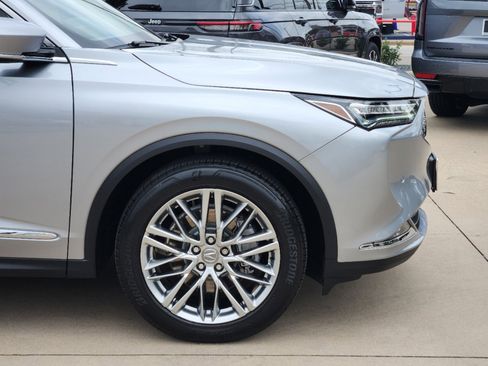 Used 2023 Acura MDX SH-AWD w/ Advance Package image 10