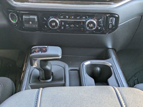 New 2026 GMC Sierra 1500 Elevation image 19