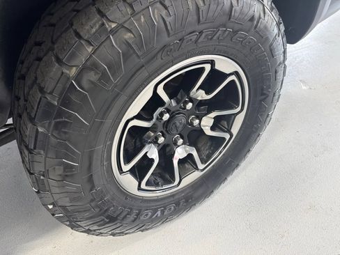 Used 2017 RAM 1500 Rebel w/ Luxury Group AWD/4WD image 11