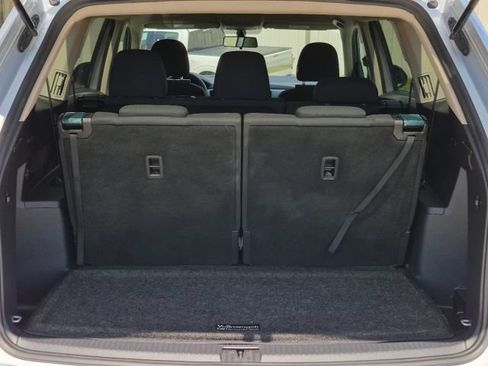 Used 2019 Volkswagen Atlas S FWD image 32
