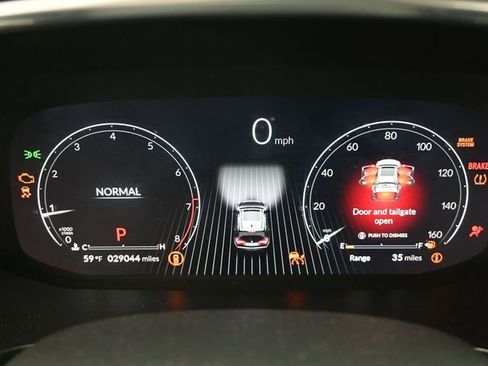 Used 2023 Acura MDX Technology image 11