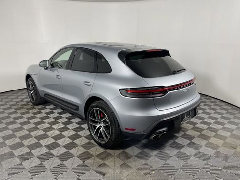 Certified 2025 Porsche Macan S AWD/4WD image 3