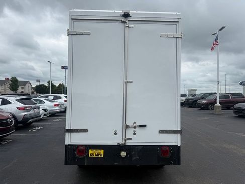 Used 2023 Ford E-350 and Econoline 350 Super Duty w/ Power Windows & Locks Group RWD image 4