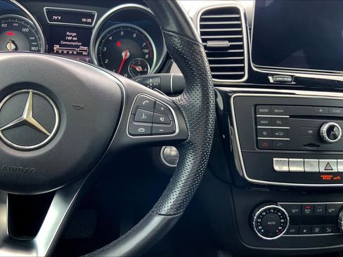 Used 2018 Mercedes-Benz GLE 350 image 21