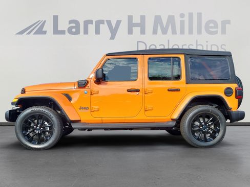 New 2025 Jeep Wrangler Sahara image 2