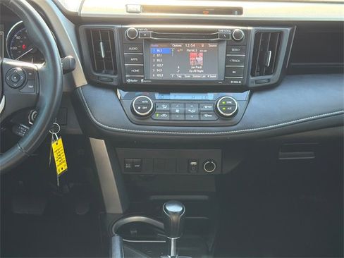 Used 2016 Toyota RAV4 XLE image 12