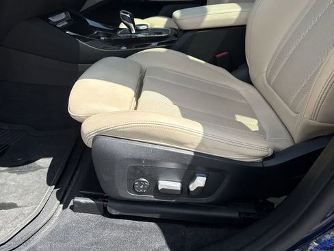 Used 2023 BMW X3 sDrive30i w/ Premium Package w/ZPA RWD image 13