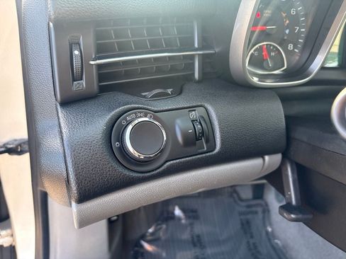 Used 2013 Chevrolet Malibu LS FWD image 17