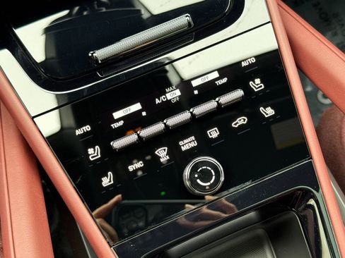 New 2026 Porsche Cayenne S image 25