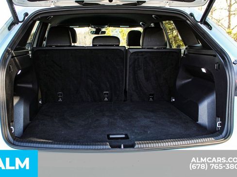 Used 2025 Volkswagen Atlas Cross Sport SE image 22