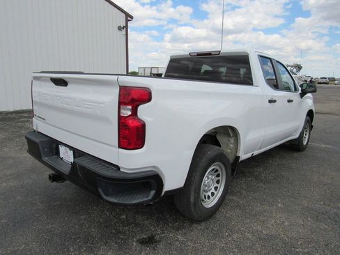 Used 2019 Chevrolet Silverado 1500 W/T w/ WT Convenience Package RWD image 3