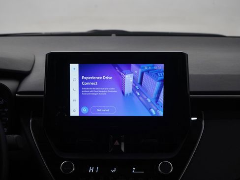 Used 2025 Toyota Corolla LE image 14