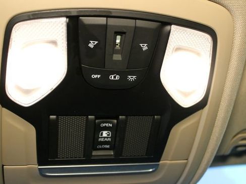 Used 2019 RAM 1500 Big Horn AWD/4WD image 28