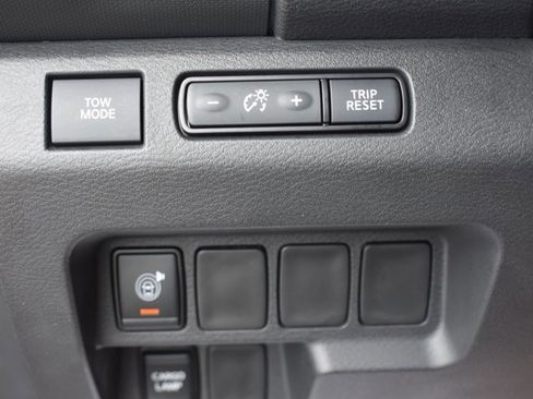 Used 2023 Nissan Frontier Pro-X w/ Technology Package image 29