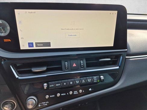 Used 2023 Lexus ES 350 w/ Premium Package FWD image 11