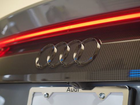 Used 2024 Audi RS Q8 image 15