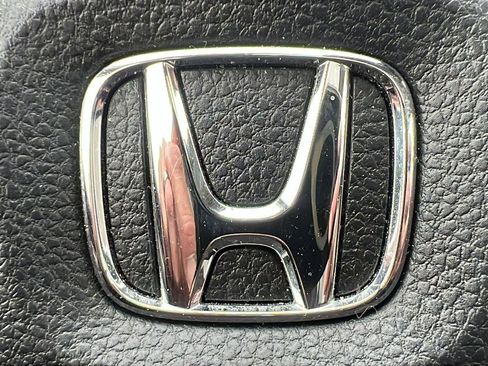 Used 2018 Honda Accord EX-L image 31