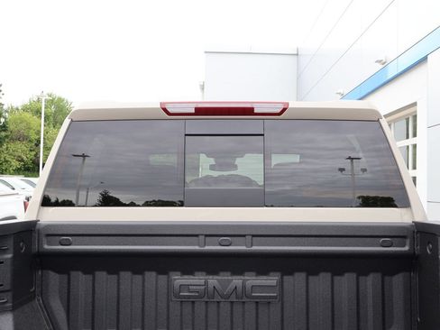 New 2026 GMC Sierra 2500 SLE w/ Max Trailering Package AWD/4WD image 37