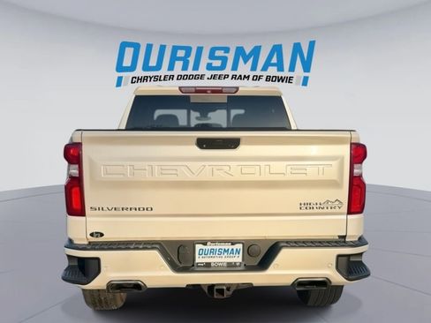 Used 2019 Chevrolet Silverado 1500 High Country image 4