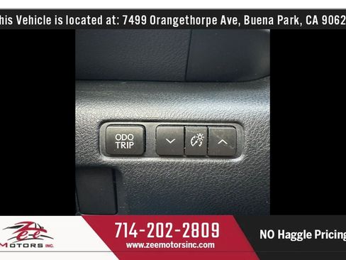 Used 2014 Lexus IS 250 w/ Navigation Package RWD image 27